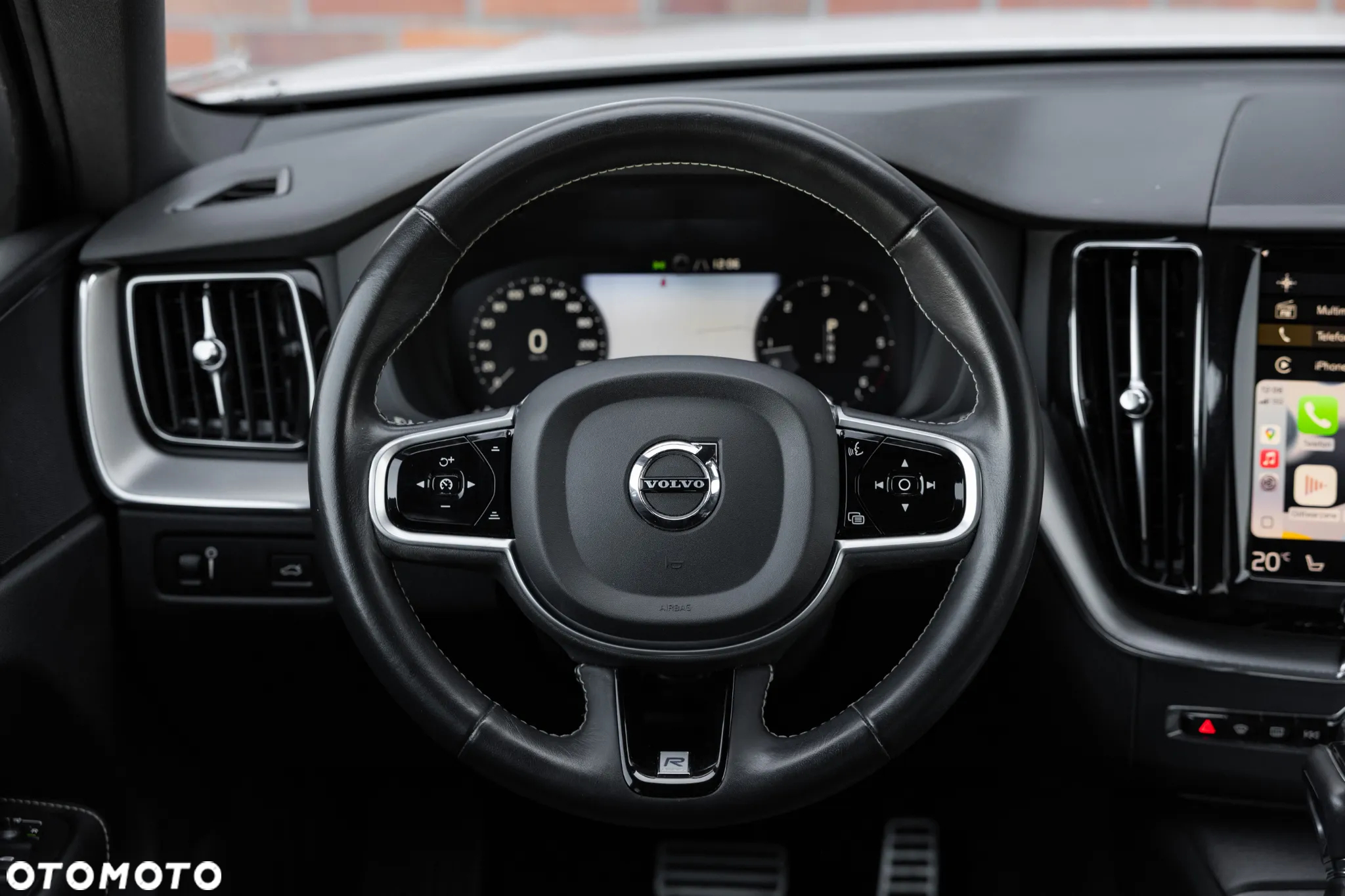 Volvo XC 60 D4 Geartronic RDesign - 29
