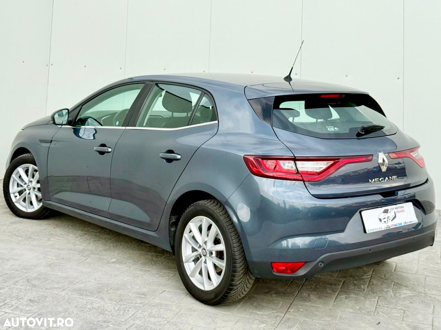 Renault Megane Energy dCi Intens - 4