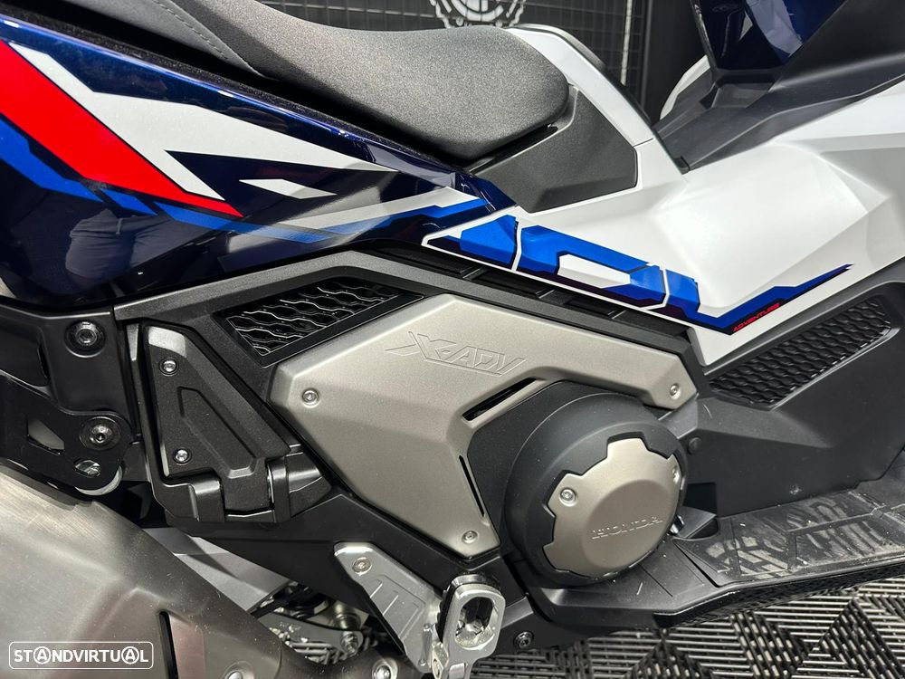 Honda X-ADV 750 (MOTO DE SERVIÇO) - 3