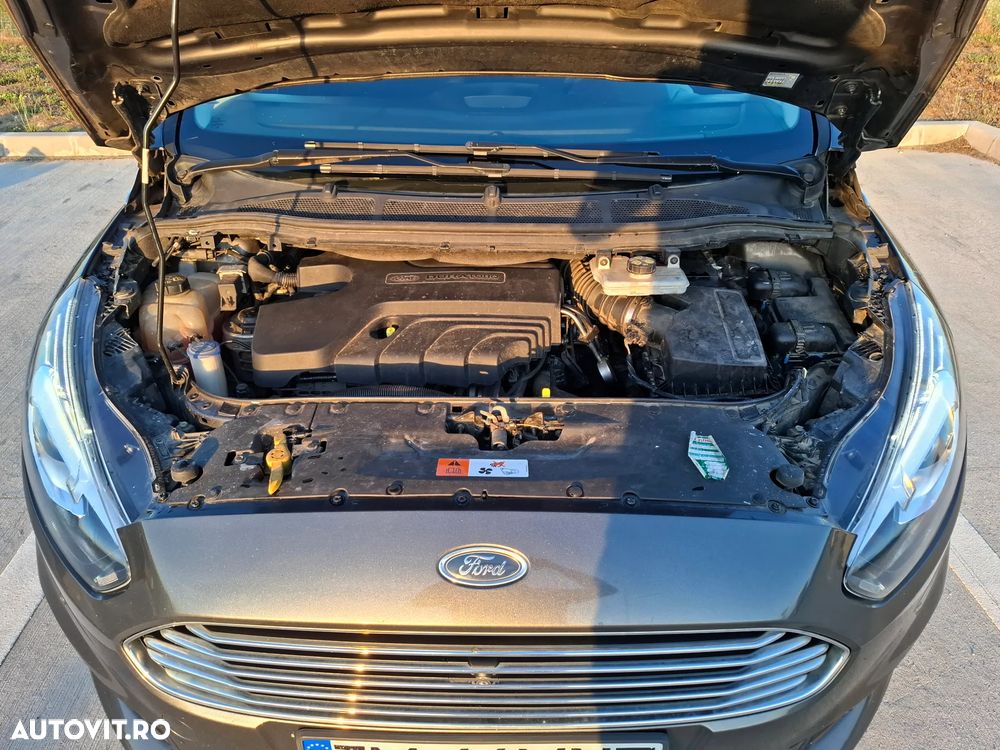 Ford S-Max 2.0 TDCi Titanium - 25