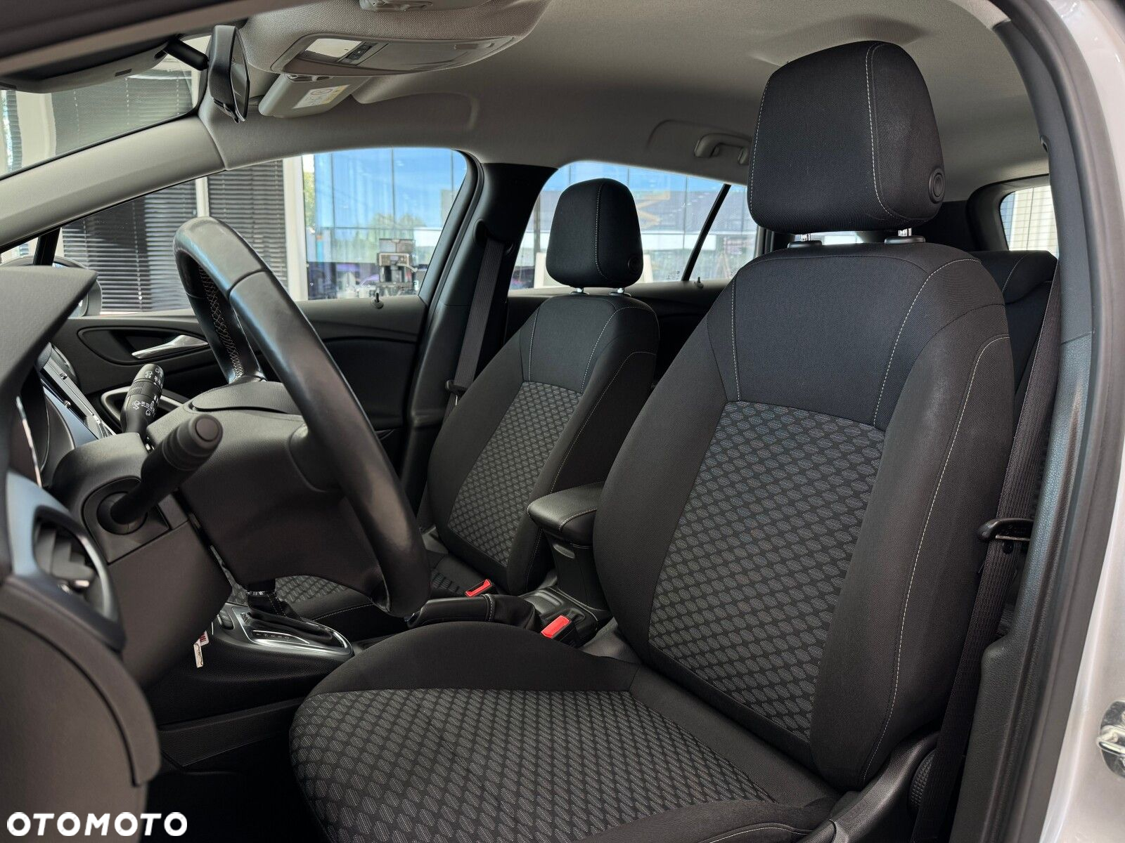 Opel Astra - 10