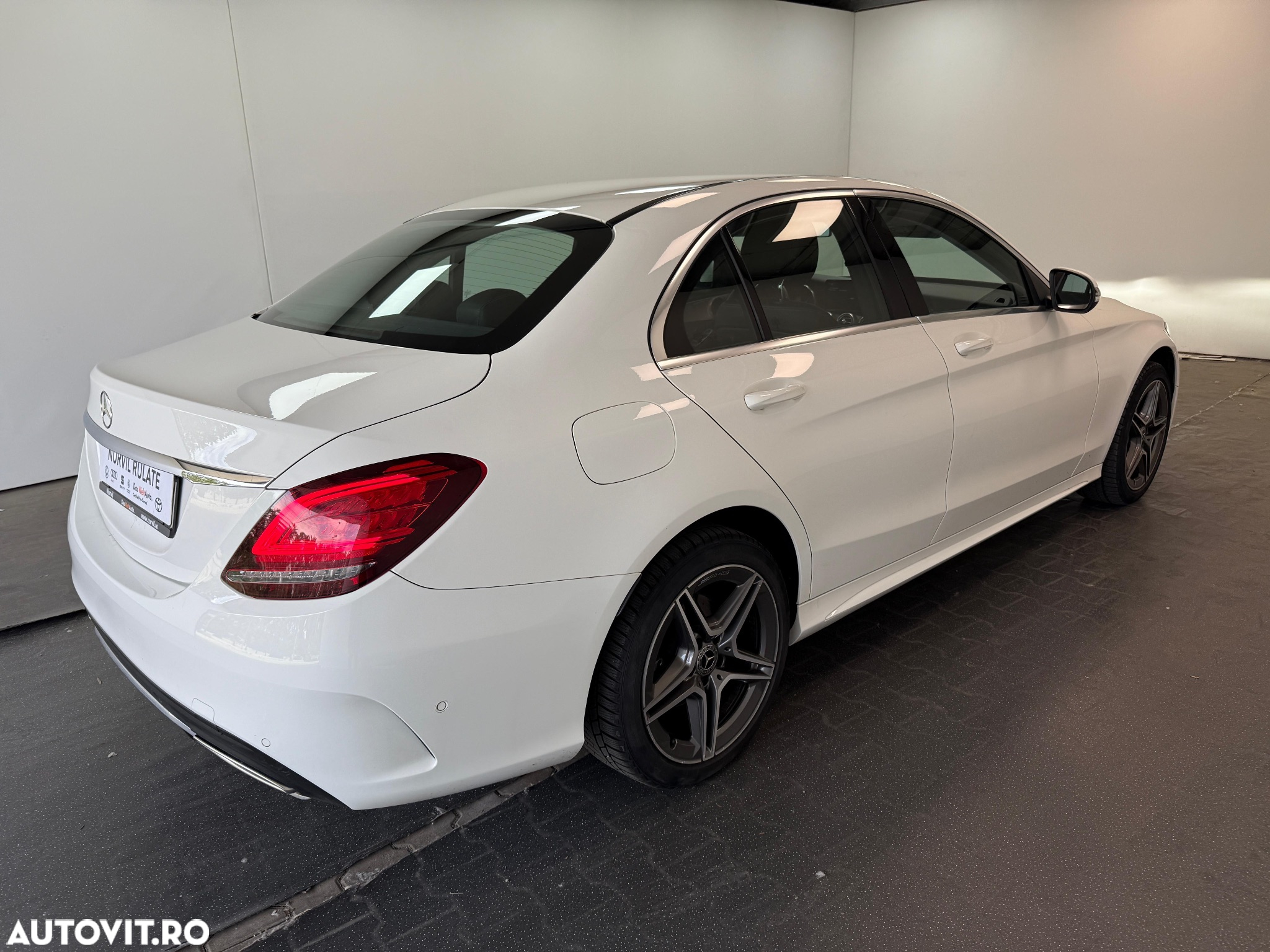 Mercedes-Benz C 200 4MATIC Aut. - 7