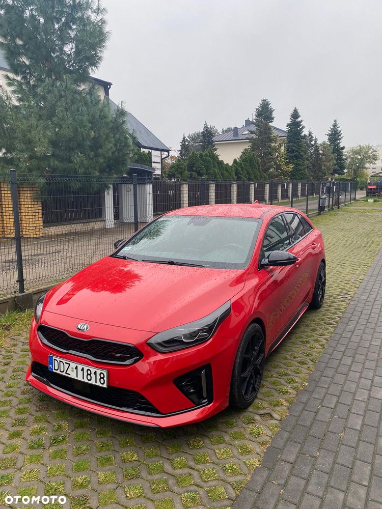 Kia ProCeed - 2