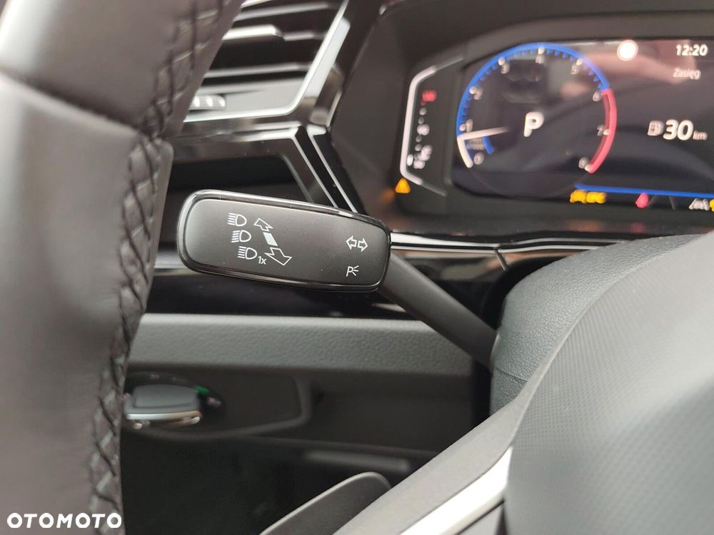 Volkswagen Touran 1.5 TSI EVO Highline DSG - 24