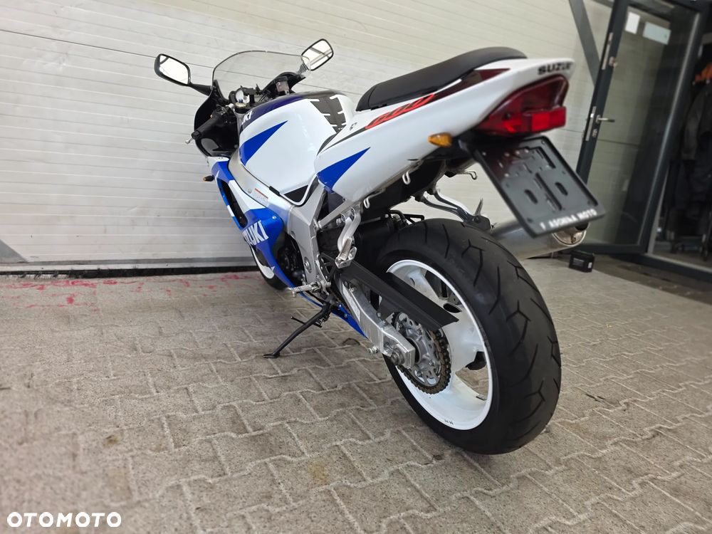 Suzuki GSX-R - 27