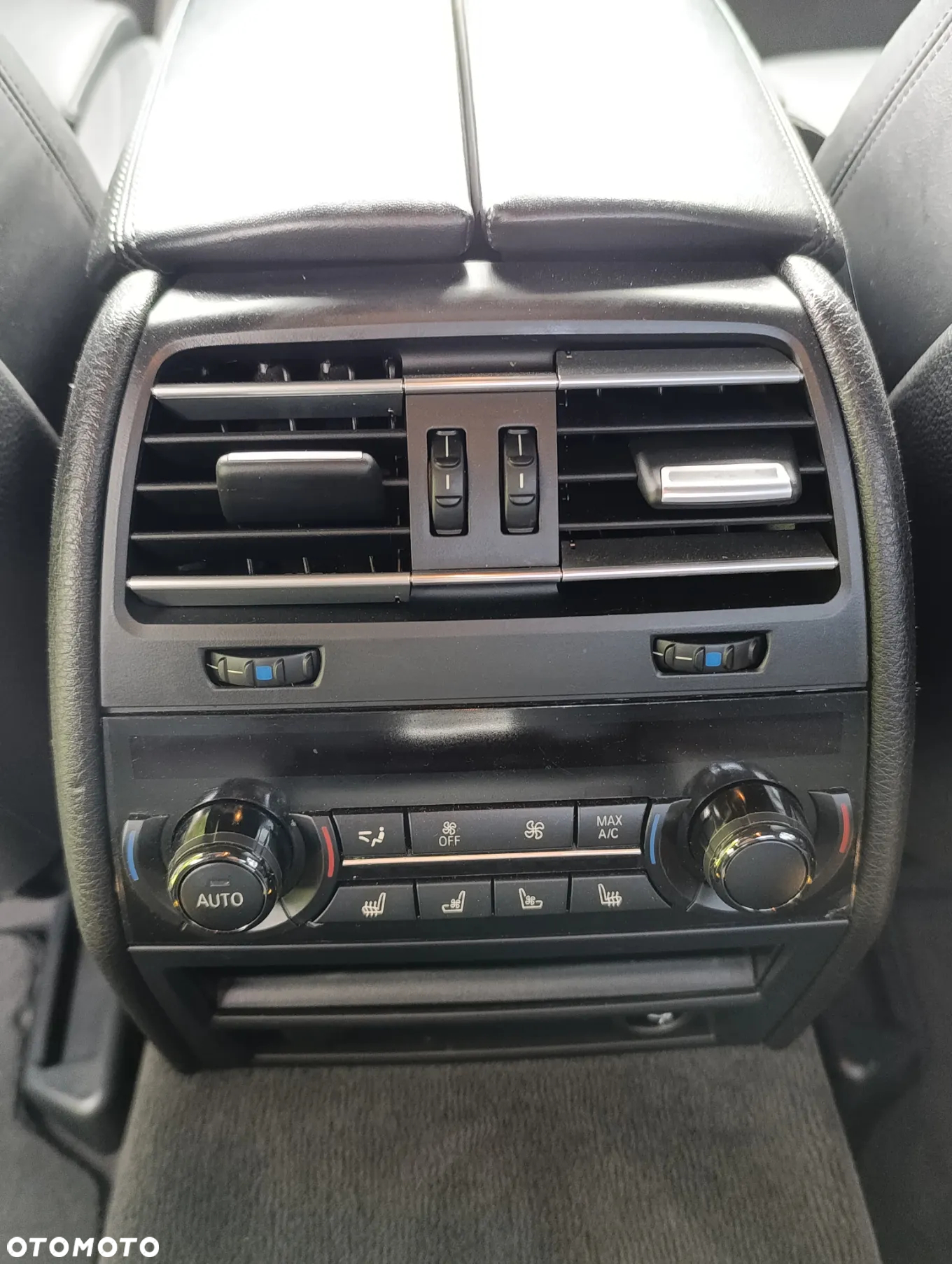 BMW Seria 7 - 10