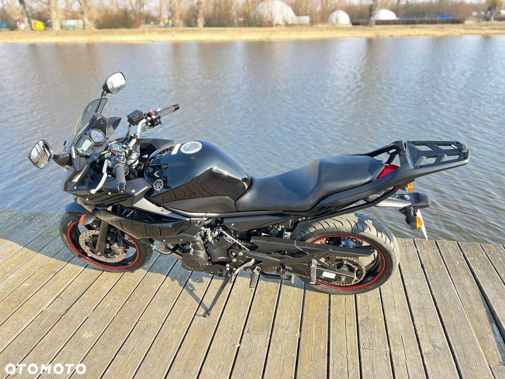 Yamaha XJ - 8