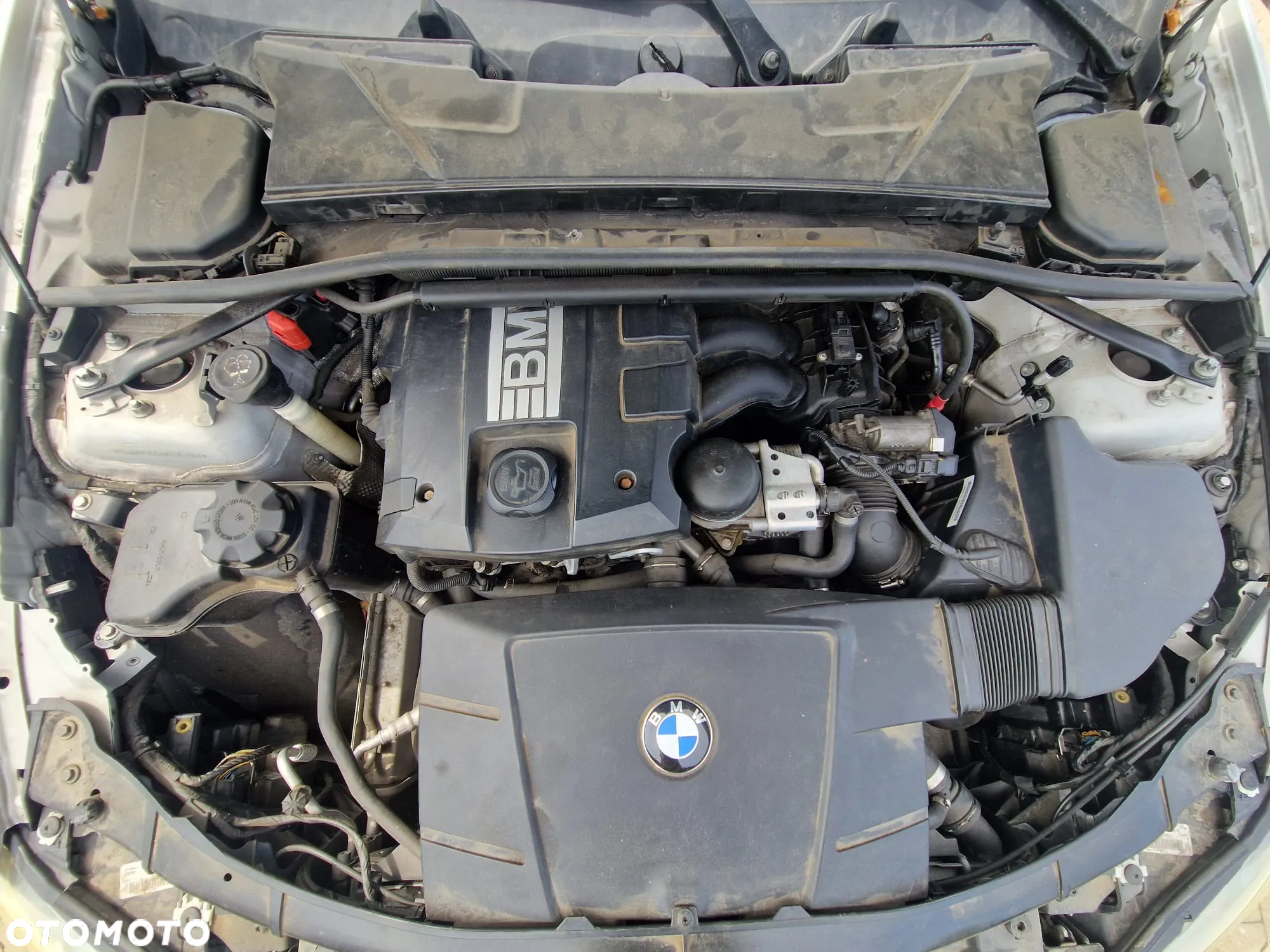 BMW Seria 3 318i - 16