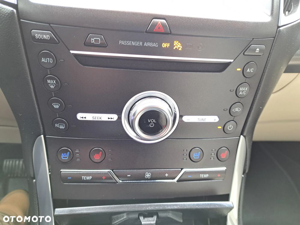 Ford Edge - 20