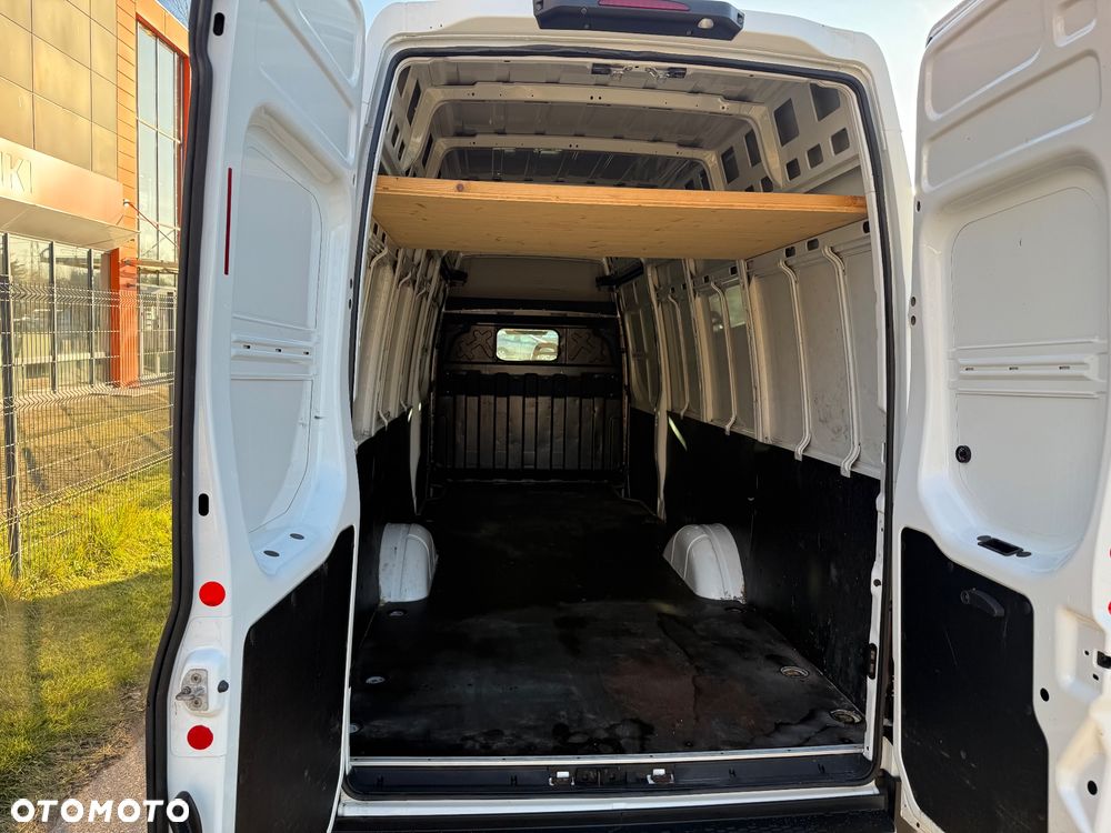 Iveco Daily 35S180 L4h3 Maxi Jumbo HiMatic V8 - 20