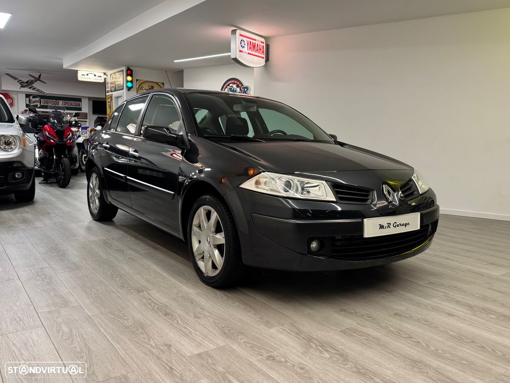 Renault Mégane 1.5 dCi Dynamique Luxe - 6