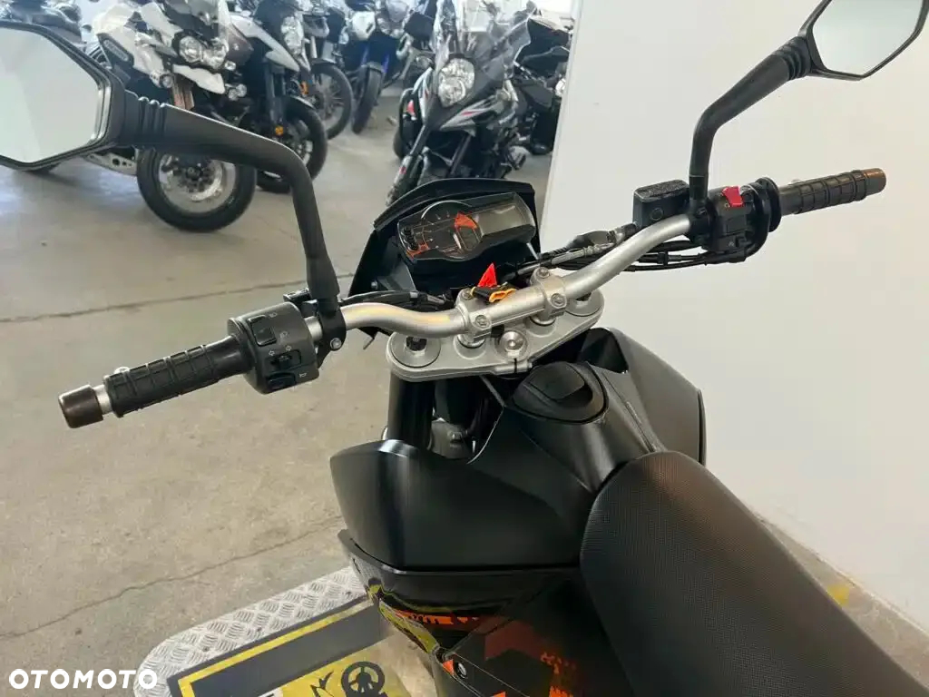 KTM Inny - 25