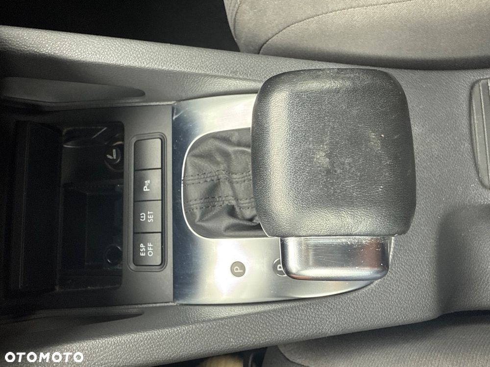 Volkswagen Golf - 13
