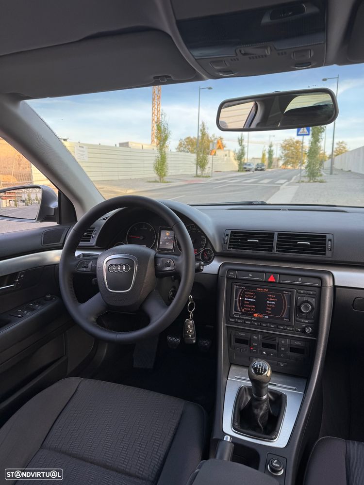 Audi A4 Avant 2.0 TDI S-line - 10