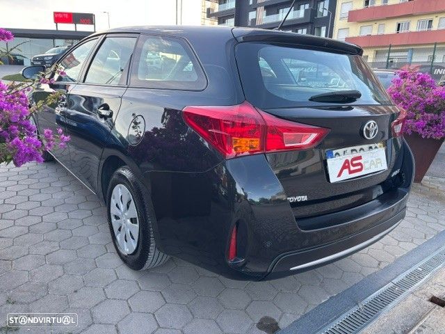 Toyota Auris Touring Sports 1.4 D-4D Active+AC - 23
