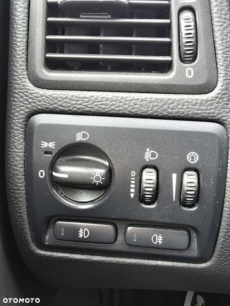 Volvo S60 - 32