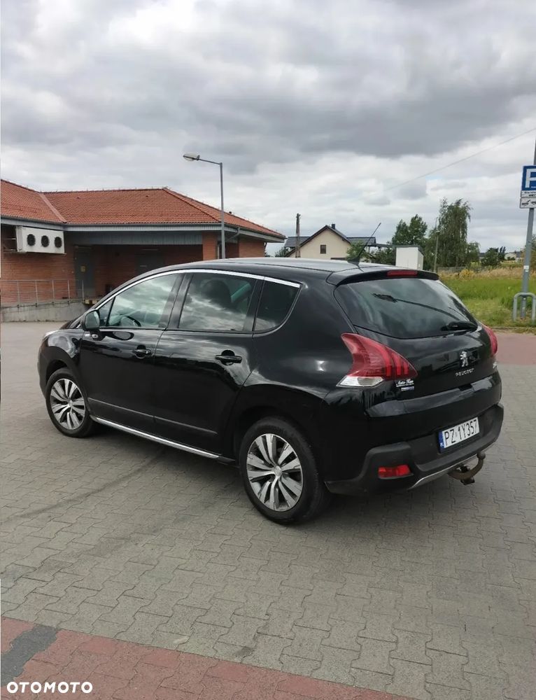 Peugeot 3008 1.6 BlueHDi Style S&S - 11