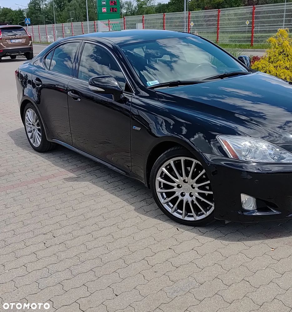 Lexus IS 250 Sport - 4