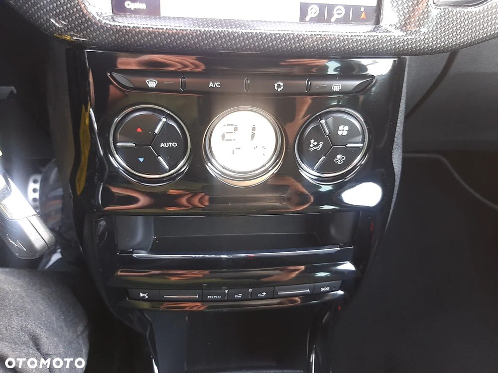 Citroën DS3 BlueHDi 100 SoChic - 16