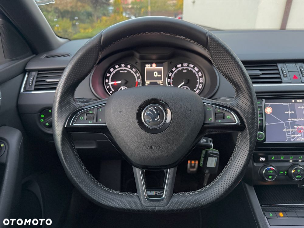 Skoda Octavia 2.0 TDI RS - 11