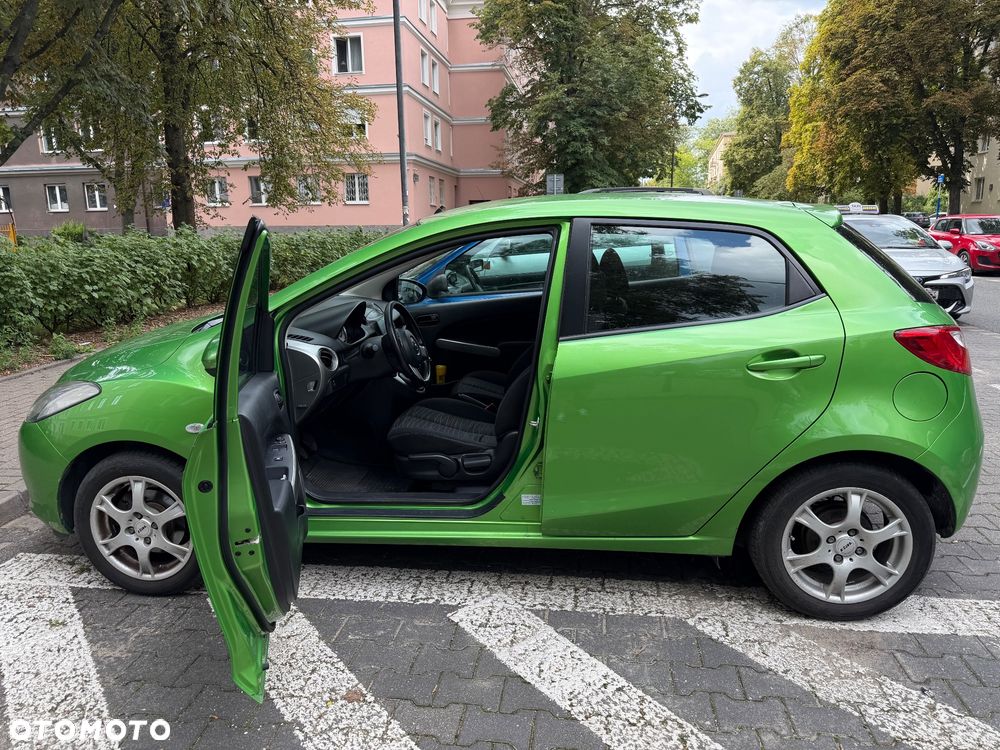 Mazda 2 - 2