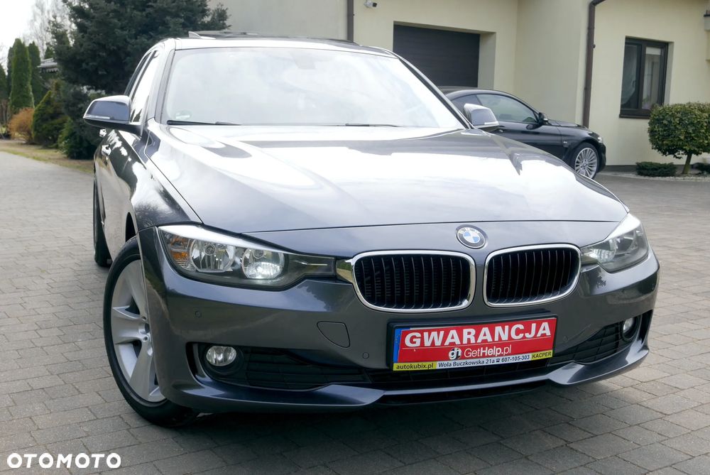 BMW Seria 3 318d - 13