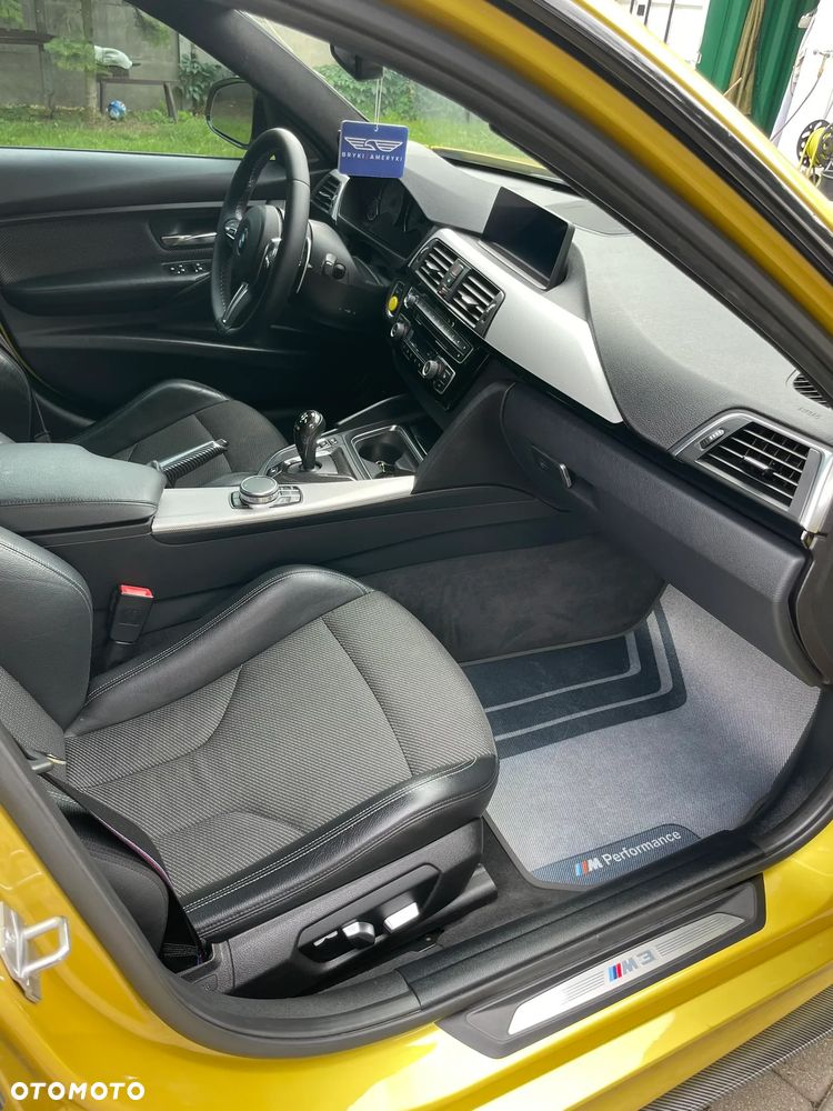 BMW M3 DKG - 13