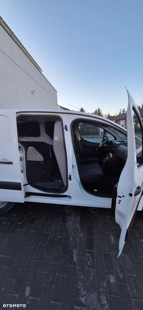 Peugeot Partner - 17