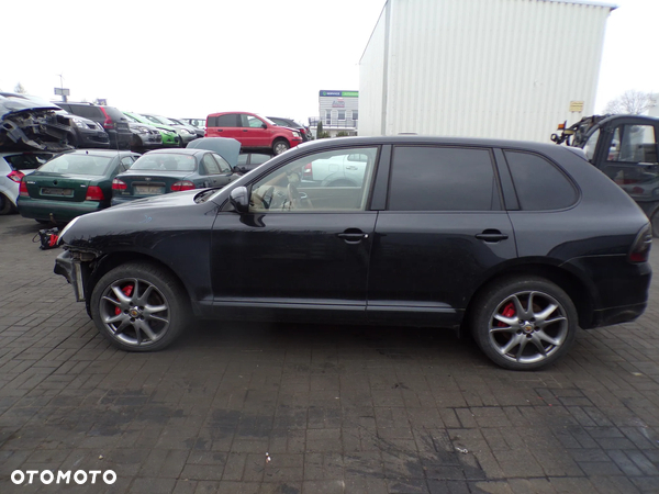 Części - Porsche Cayenne 1 I 4.5 V8 TURBO 06R