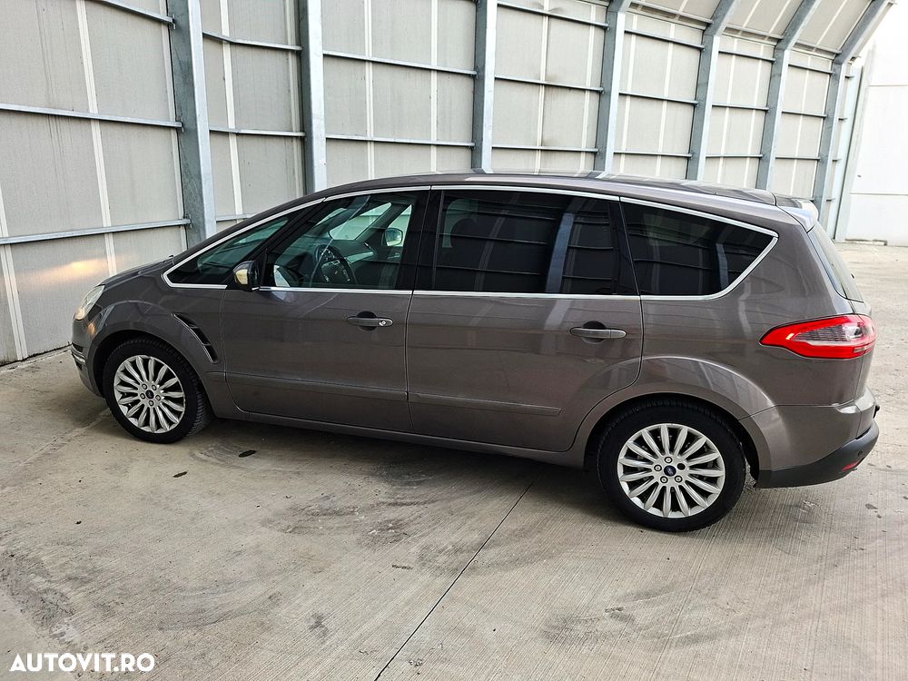 Ford S-Max 2.0 TDCi DPF Titanium - 13