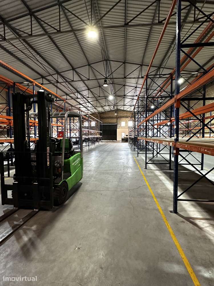 Armazém Zona Industrial da Maia I, sector X - Grande imagem: 3/12
