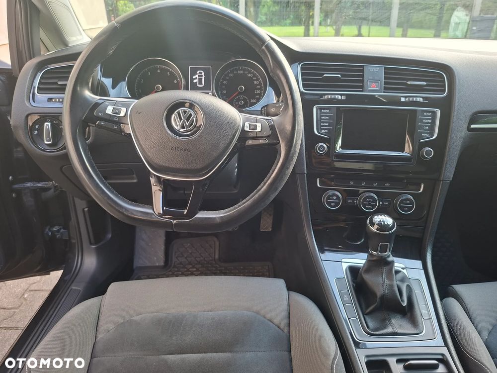 Volkswagen Golf 1.4 TSI BMT Comfortline - 35