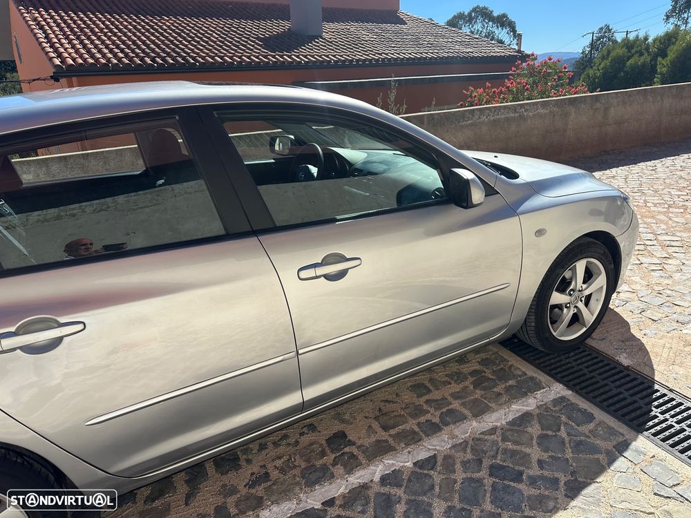 Mazda 3 Hatchback - 5
