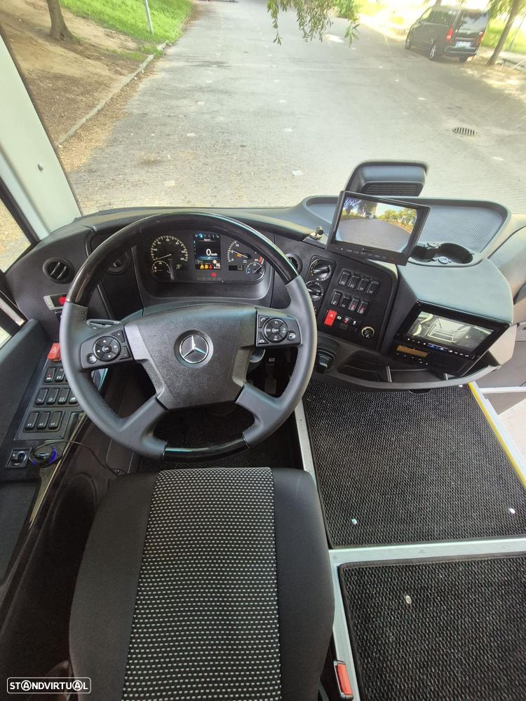 Mercedes Benz Mercedes Tourer 1224 - 11