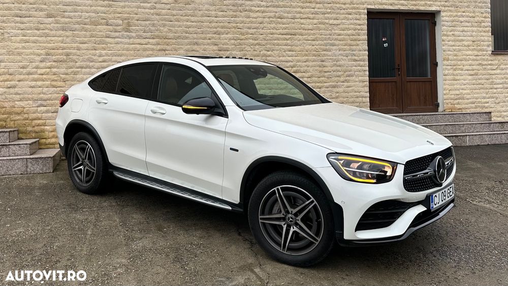 Mercedes-Benz GLC Coupe 350 e 4Matic 7G-TRONIC AMG Line - 1