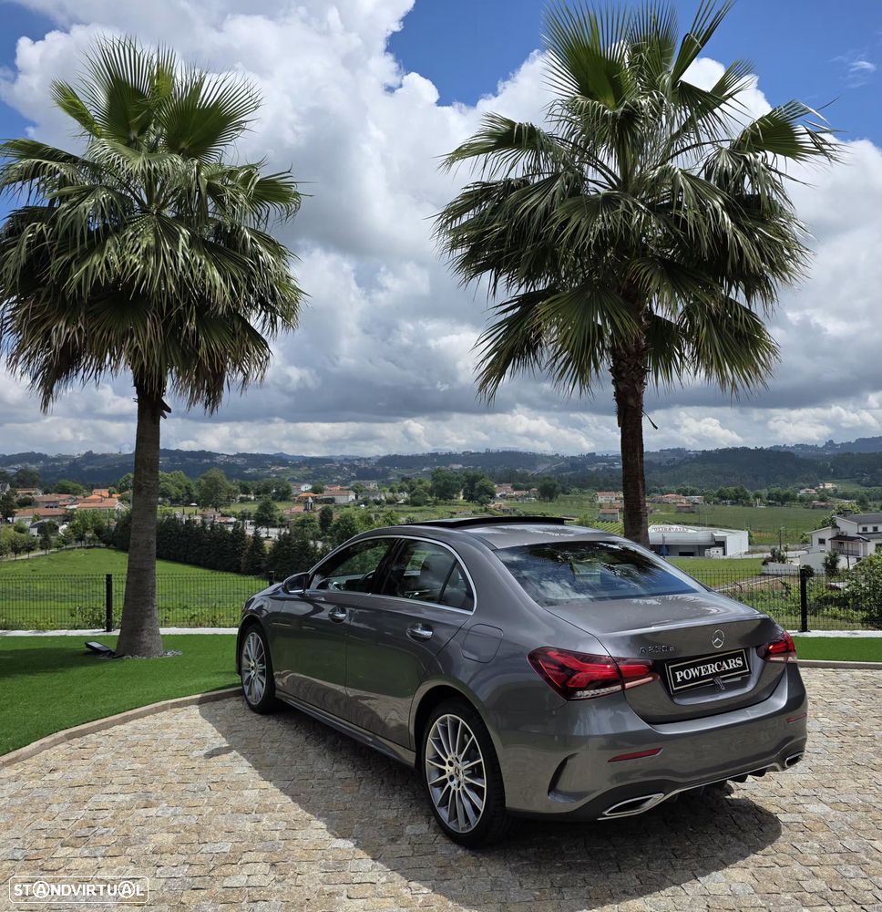 Mercedes-Benz A 250 Limousine e 8G-DCT AMG Line - 10