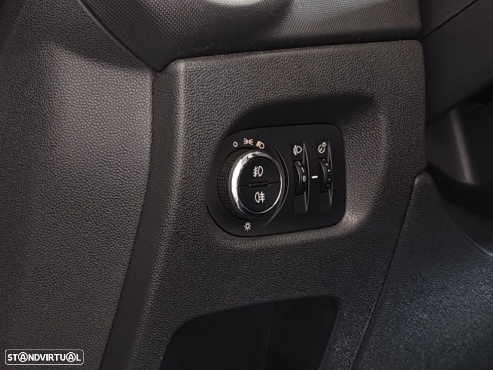 Opel Corsa 1.2 Cosmo - 19