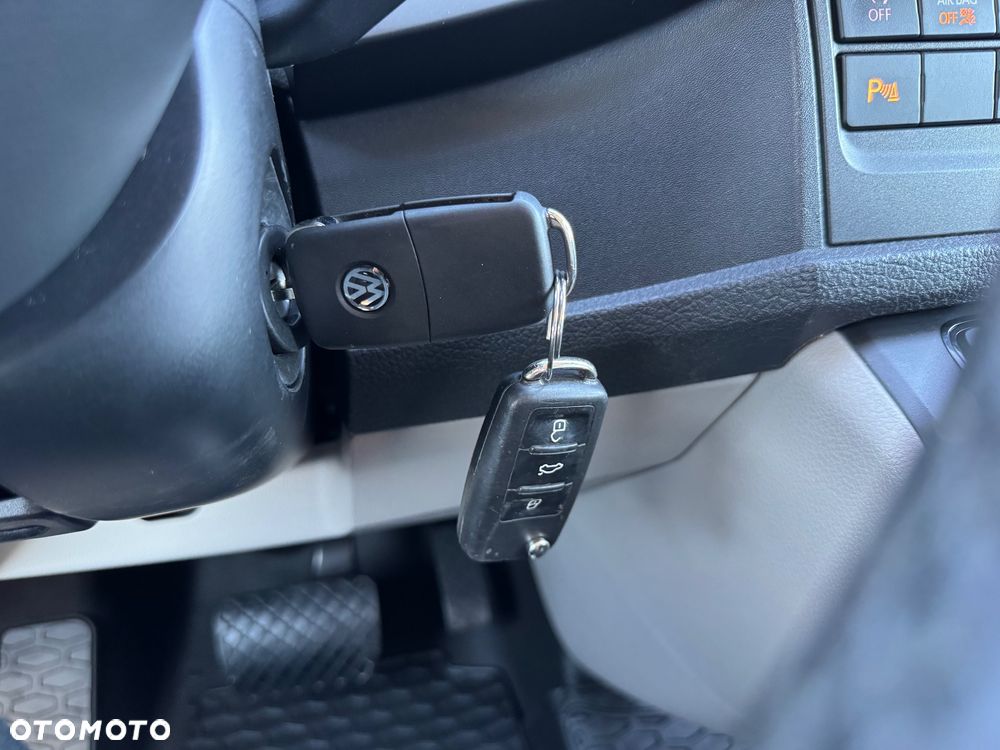 Volkswagen Transporter - 31