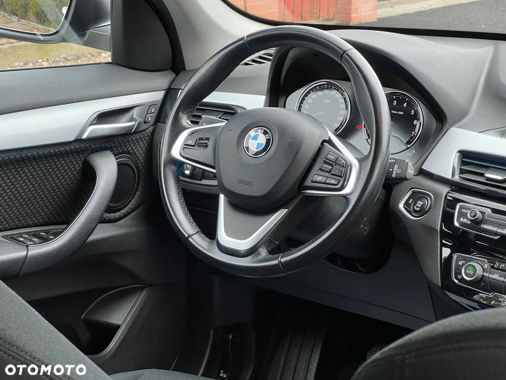 BMW X1 - 13