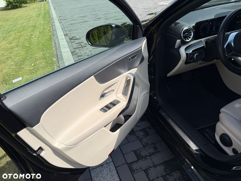 Mercedes-Benz Klasa A 200 Progressive 7G-DCT - 19