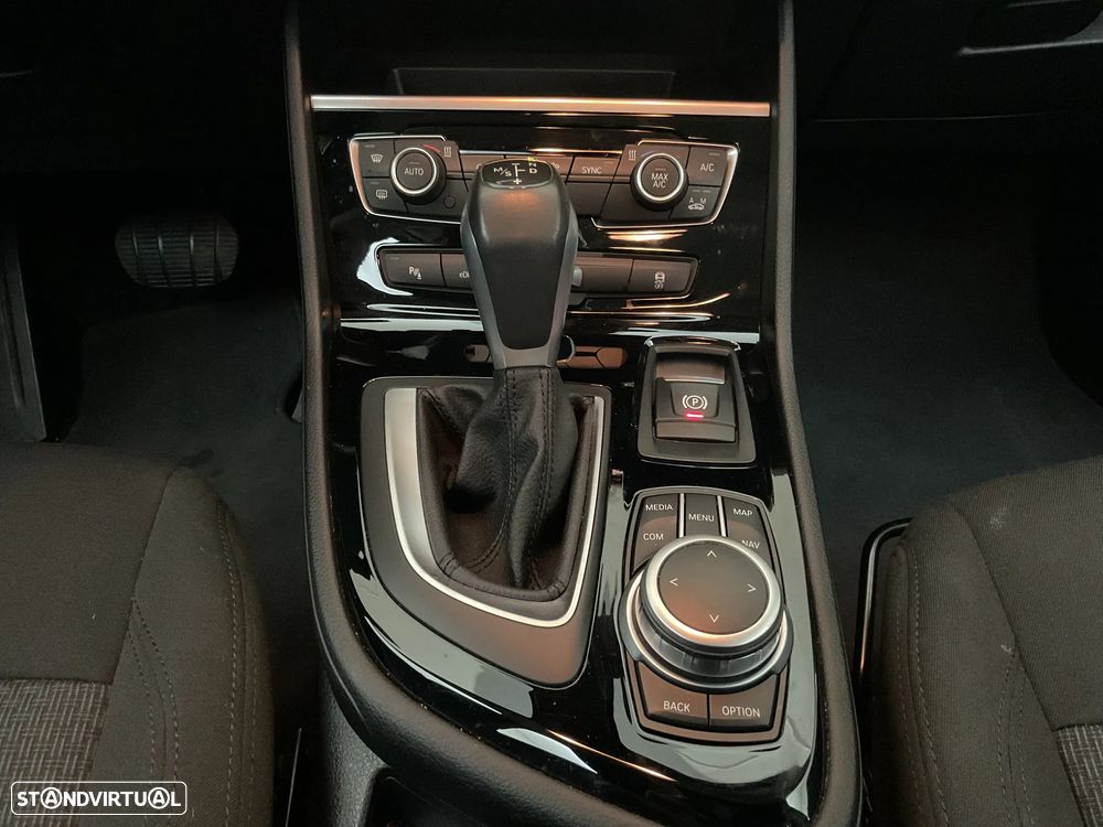 BMW 225xe Active Tourer Advantage - 17