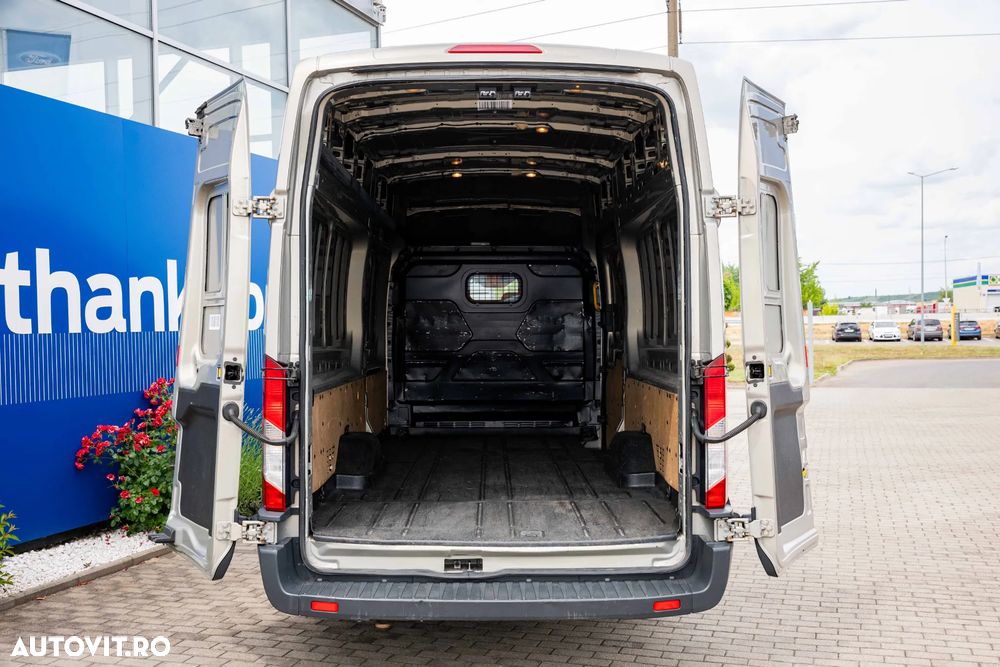 Ford Transit Van Jumbo 15.1MC - 12