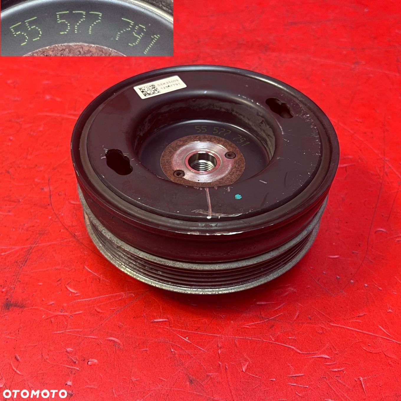 Koło pasowe Opel Astra Adam 1.0 T B10XFL B10XFT LE1 55577791 - 1