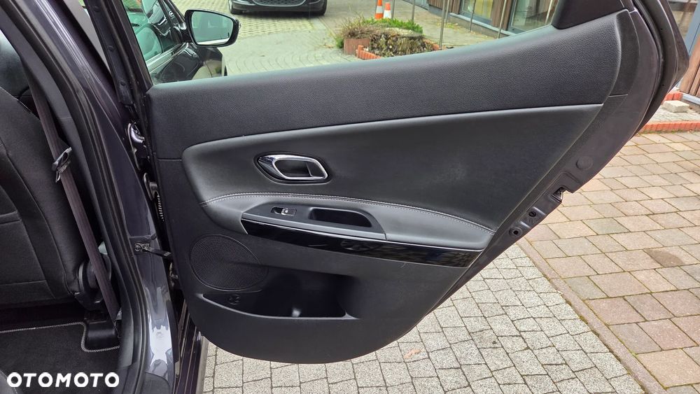 Kia Ceed 1.6 CRDi XL - 33