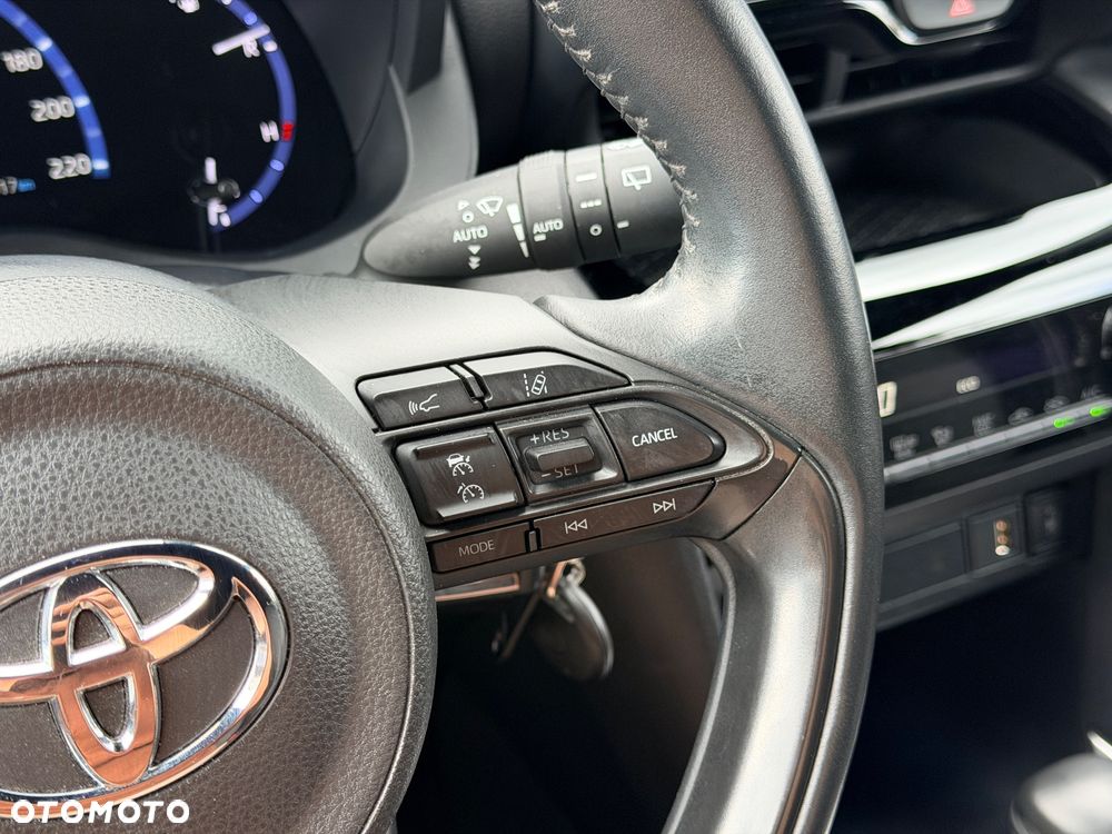 Toyota Yaris Cross Hybrid 1.5 Comfort AWD - 35