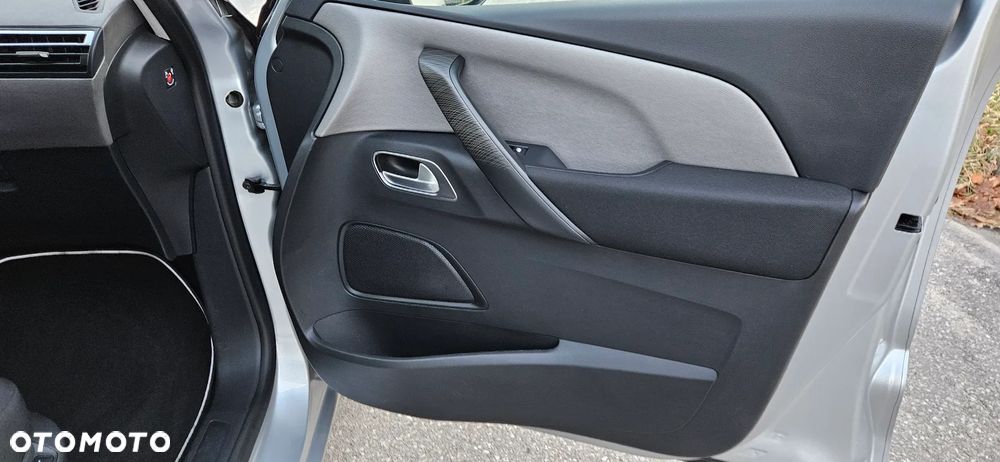 Citroën C4 Picasso 1.6 e-HDi Exclusive - 31