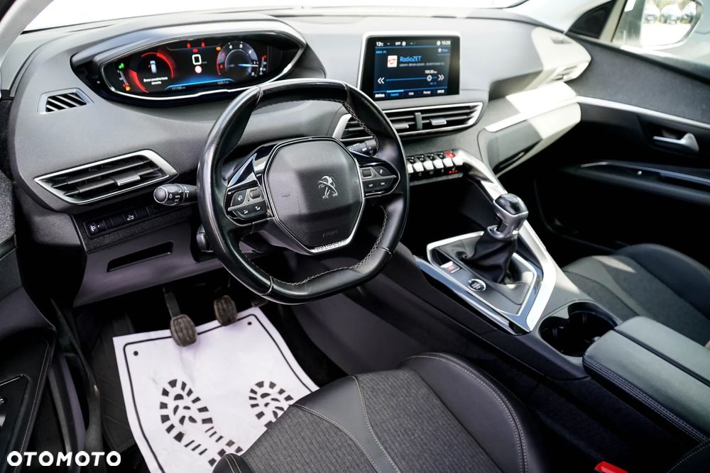 Peugeot 3008 BlueHDi 130 Stop & Start Allure - 17