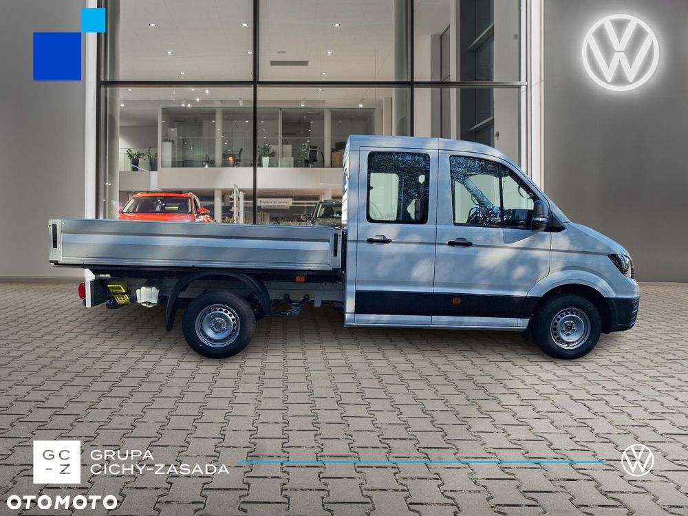 Volkswagen Crafter 35 Skrzyniowy z podwójną kabiną silnik: 2,0 l EU6 SCR 140 KM / skrzynia biegów: Przedni napęd manualna 6-biegowa rozstaw osi: 3640 mm - 6