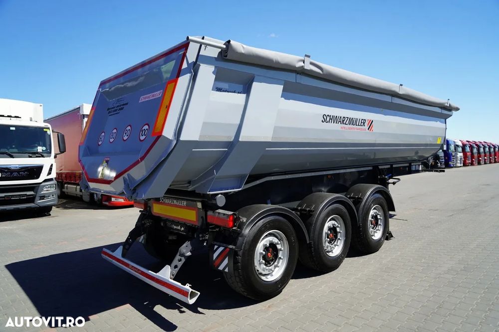 Schwarzmuller BASCĂ SCHWARZMULLER / 25 m³ / REMORCĂ DIN OȚEL / STANDARD / AXĂ RIDICATĂ / SAF - 7