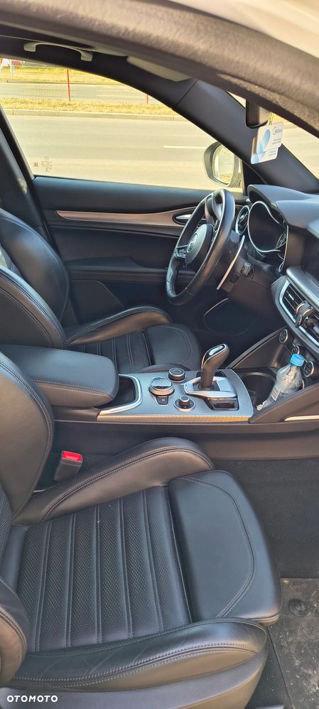 Alfa Romeo Stelvio 2.0 Turbo Sprint Q4 - 10